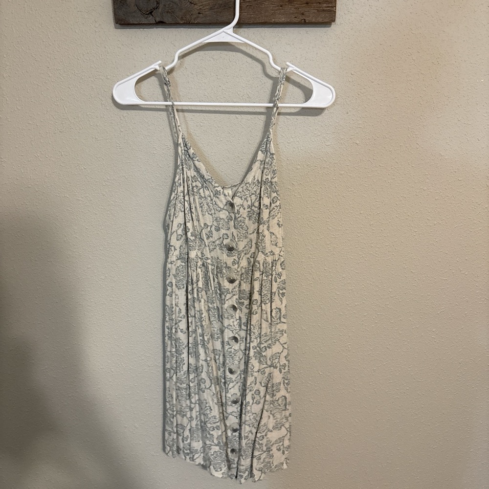 Gentle Fawn Cream and Gray Patterned Dress